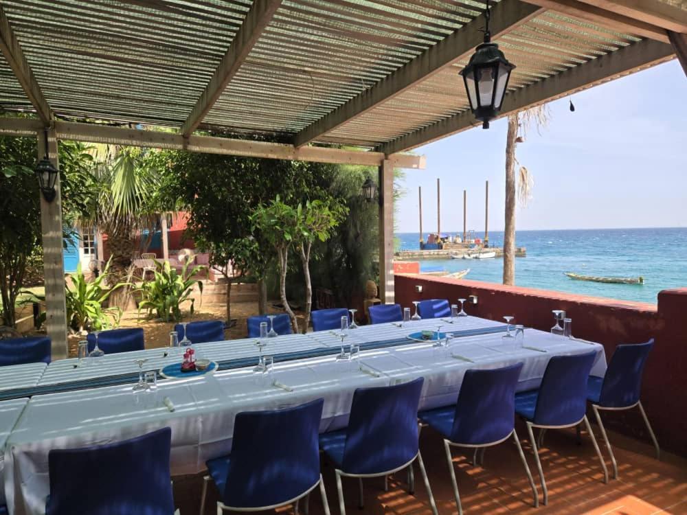 Chez Olivier - Ile De Goree Exterior photo