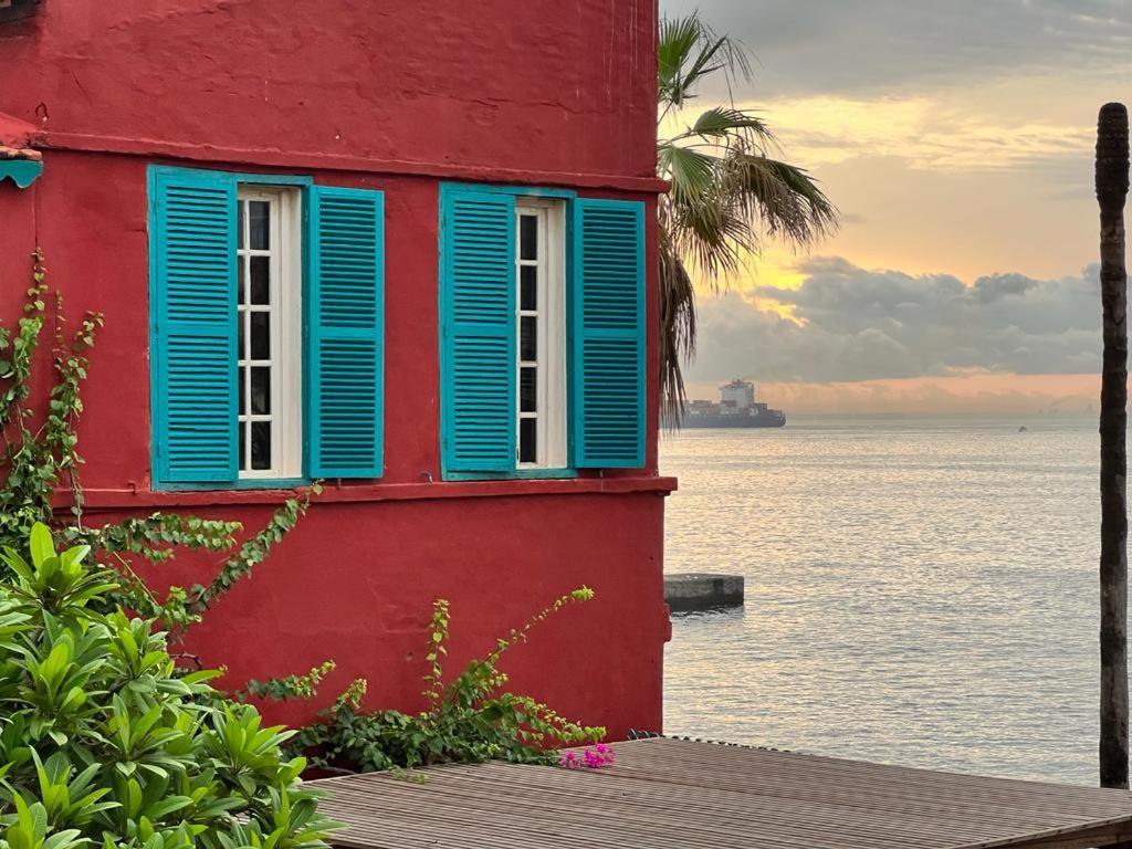 Chez Olivier - Ile De Goree Exterior photo